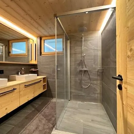 Etrier - In With Access To Pool, And Facilities Apartmán