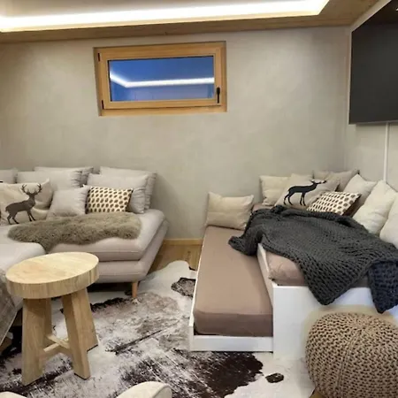 Hotel Etrier - Apartment In Hotel With Access To Pool, Spa And All Facilities 公寓 克莱恩 蒙塔纳